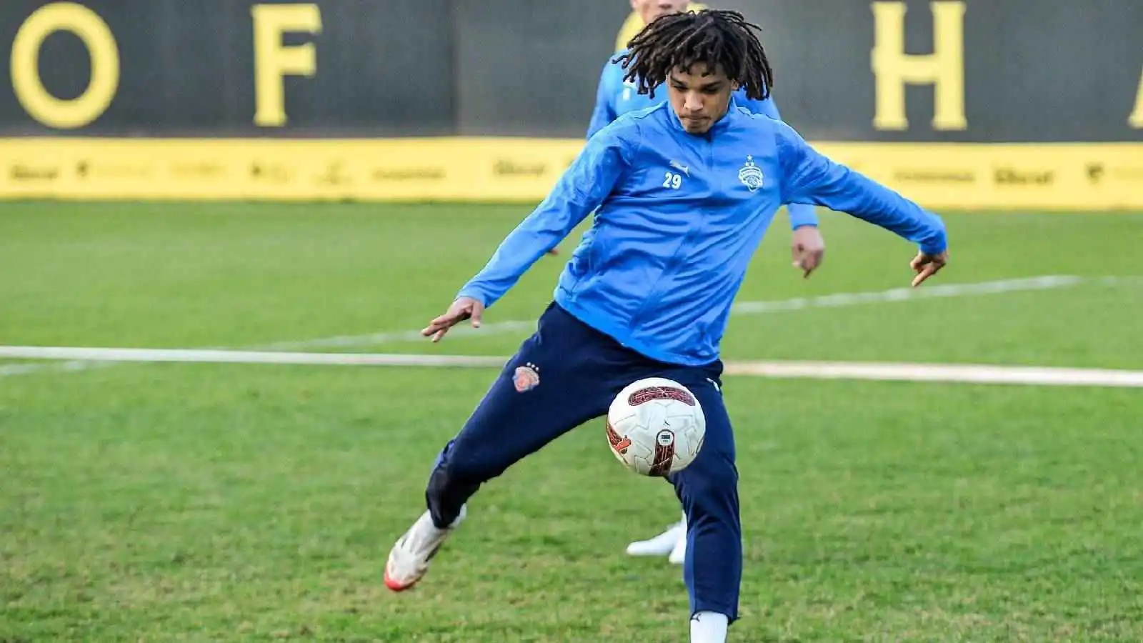 رغم الأرقام المخيفة.. مروان عثمان يمنح الأهلي المصري 4 مزايا كبرى