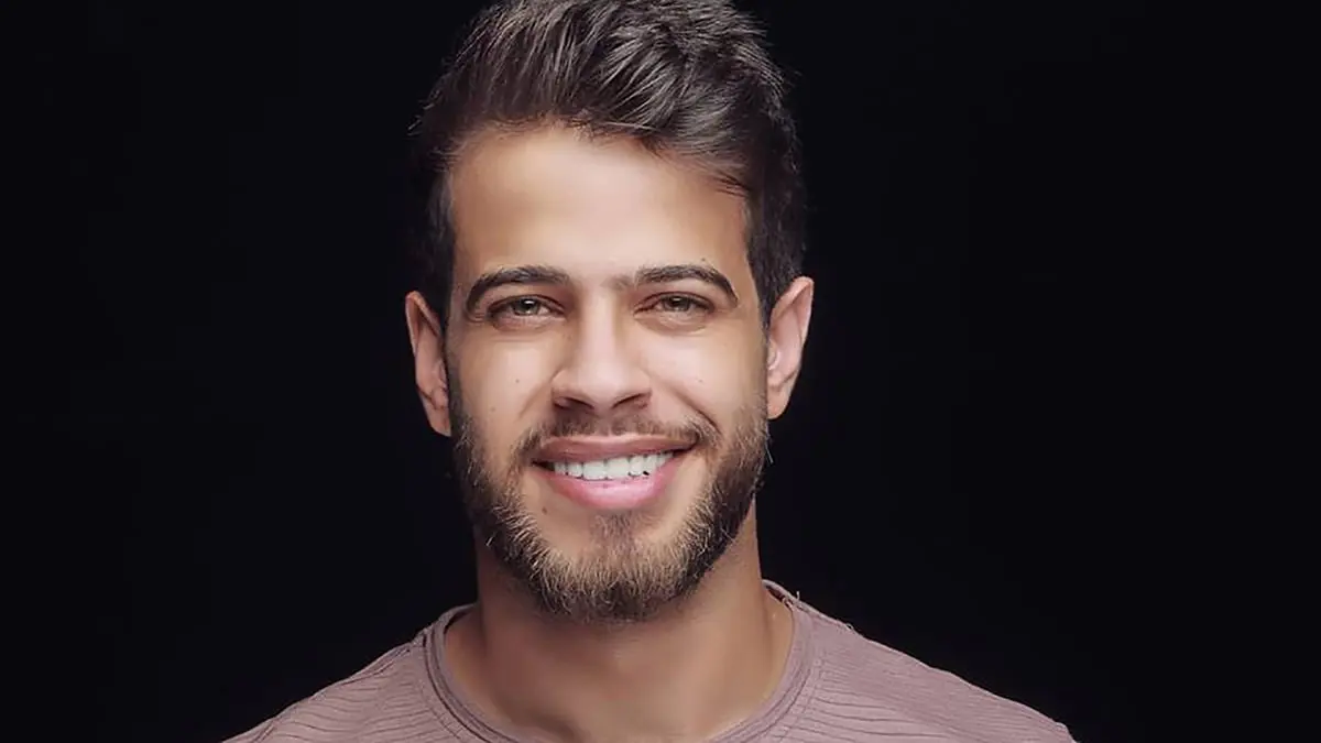 أدهم النابلسي يكشف كيف قرر اعتزال الغناء (فيديو)