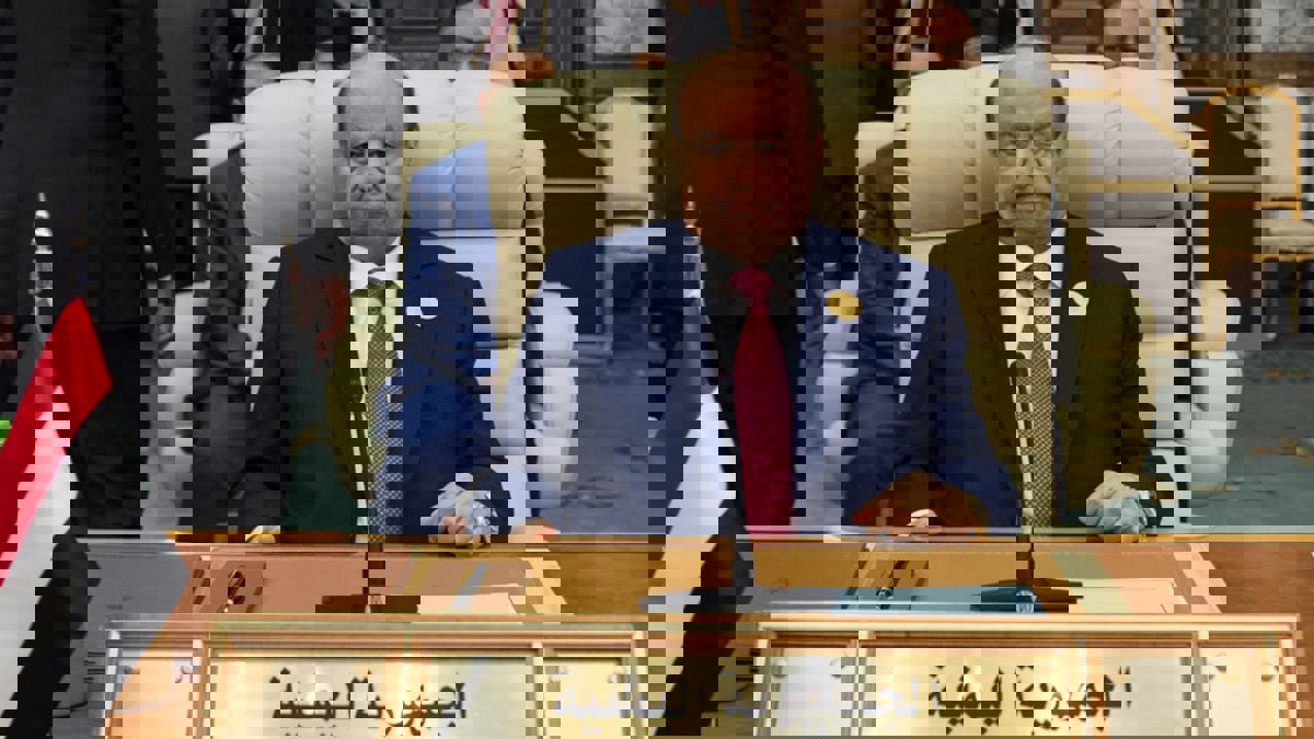 تنفيذًا لاتفاق الرياض.. عدن تترقب اليوم تعيين محافظها الجديد ومدير أمنها