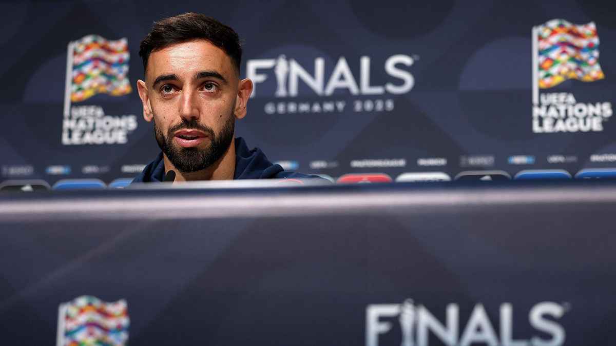 برونو فيرنانديز يكشف أسباب رفضه عرض الهلال السعودي