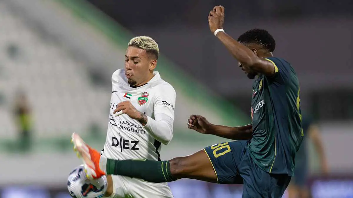 شباب الأهلي يهدر فرصة التقدم لصدارة ترتيب دوري أدنوك بالتعادل أمام خورفكان