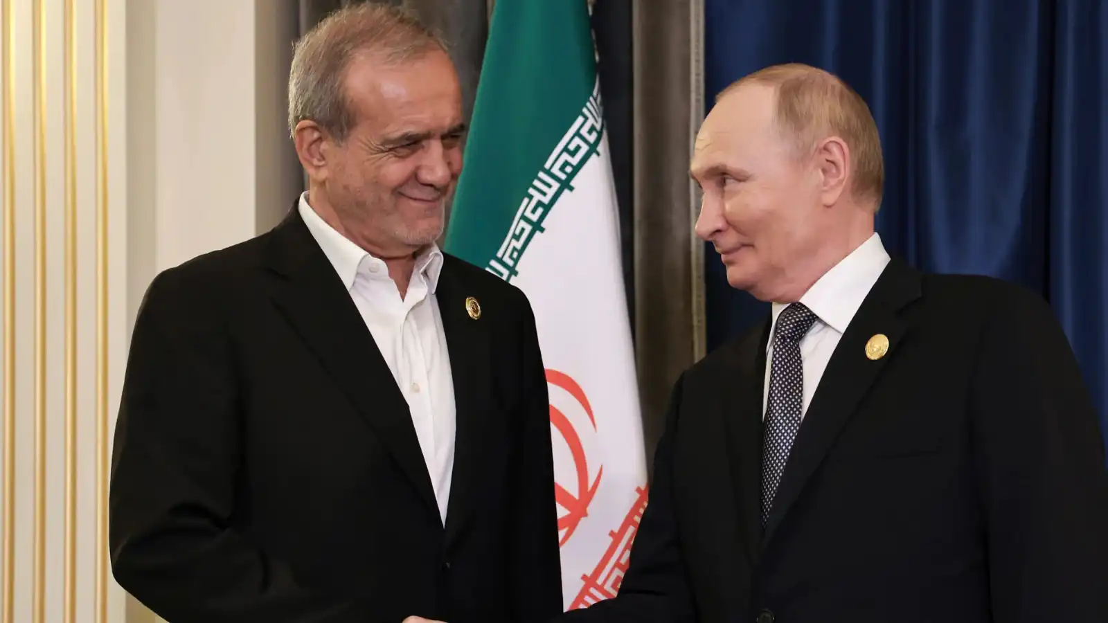 بزشكيان يجري اتصالاً هاتفياً بنظيره الروسي لبحث تطورات الحرب