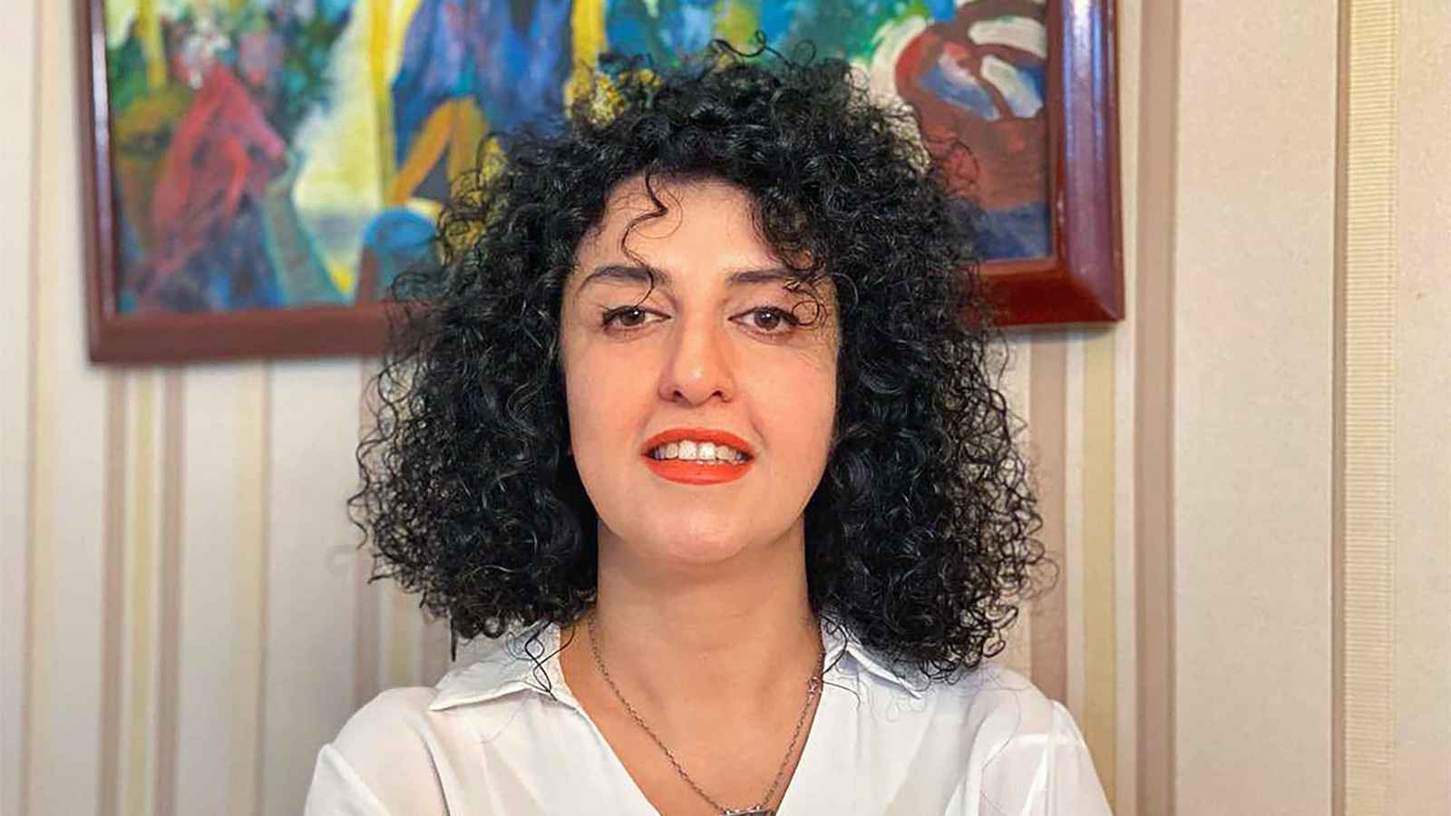 إيران تعتقل نرجس محمدي حائزة جائزة نوبل