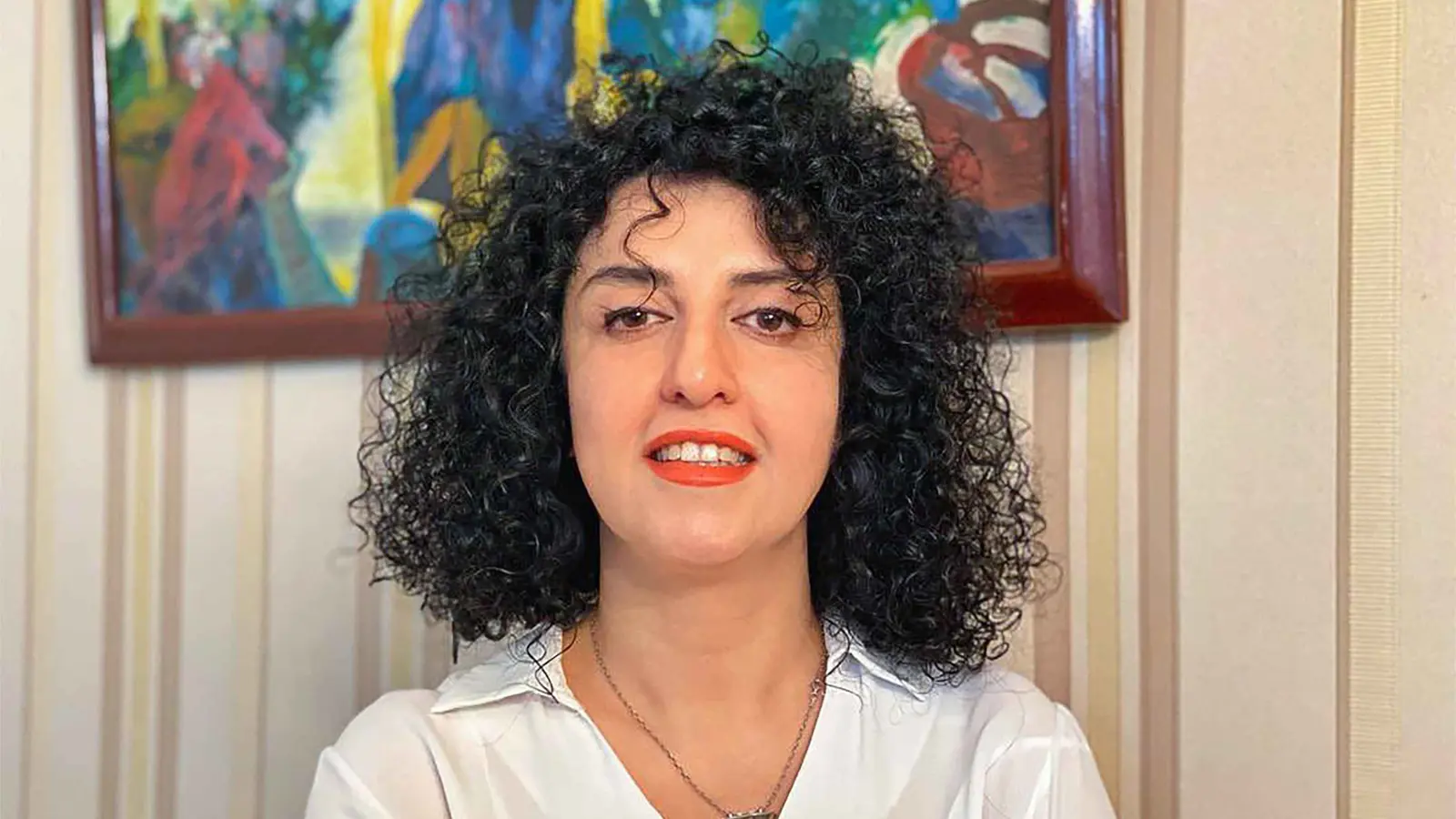 إيران تعتقل نرجس محمدي حائزة جائزة نوبل