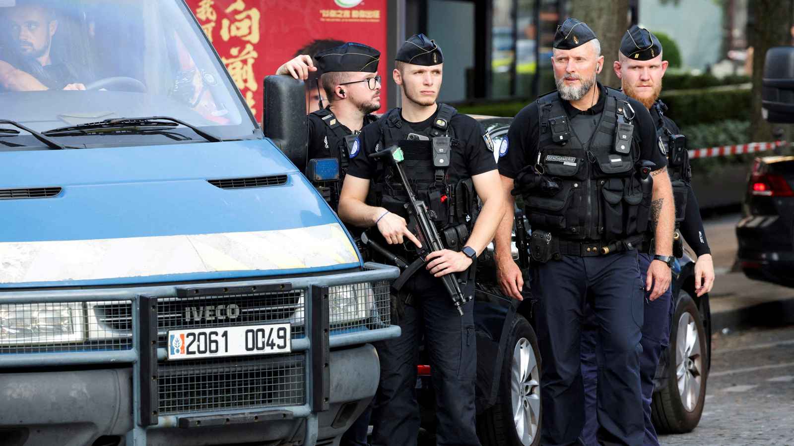 عملية سطو "غير مسبوقة" في ليون الفرنسية (صور)