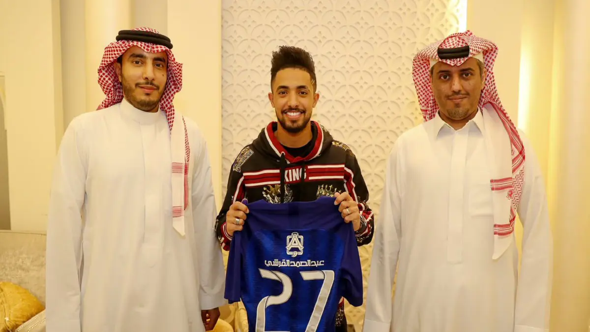 خالد البلطان رئيس نادي الشباب السعودي يعدد فوائد بيع عبدالله الخيبري للنصر وهتان باهبري للهلال