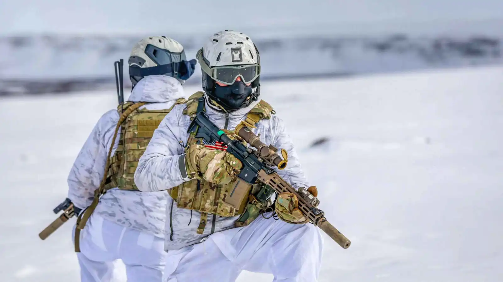 ترامب يعود للجزيرة الجليدية.. قواعد أمريكية جديدة في غرينلاند