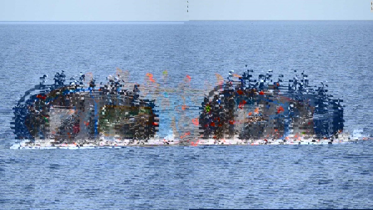 ارتفاع عدد ضحايا كارثة قارب المهاجرين قبالة تونس إلى 58‎ قتيلًا