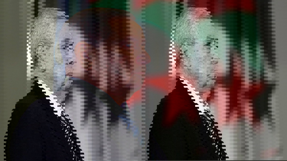 الرئيس الجزائري يقيل رئيس المحكمة العليا والنائب العام‎