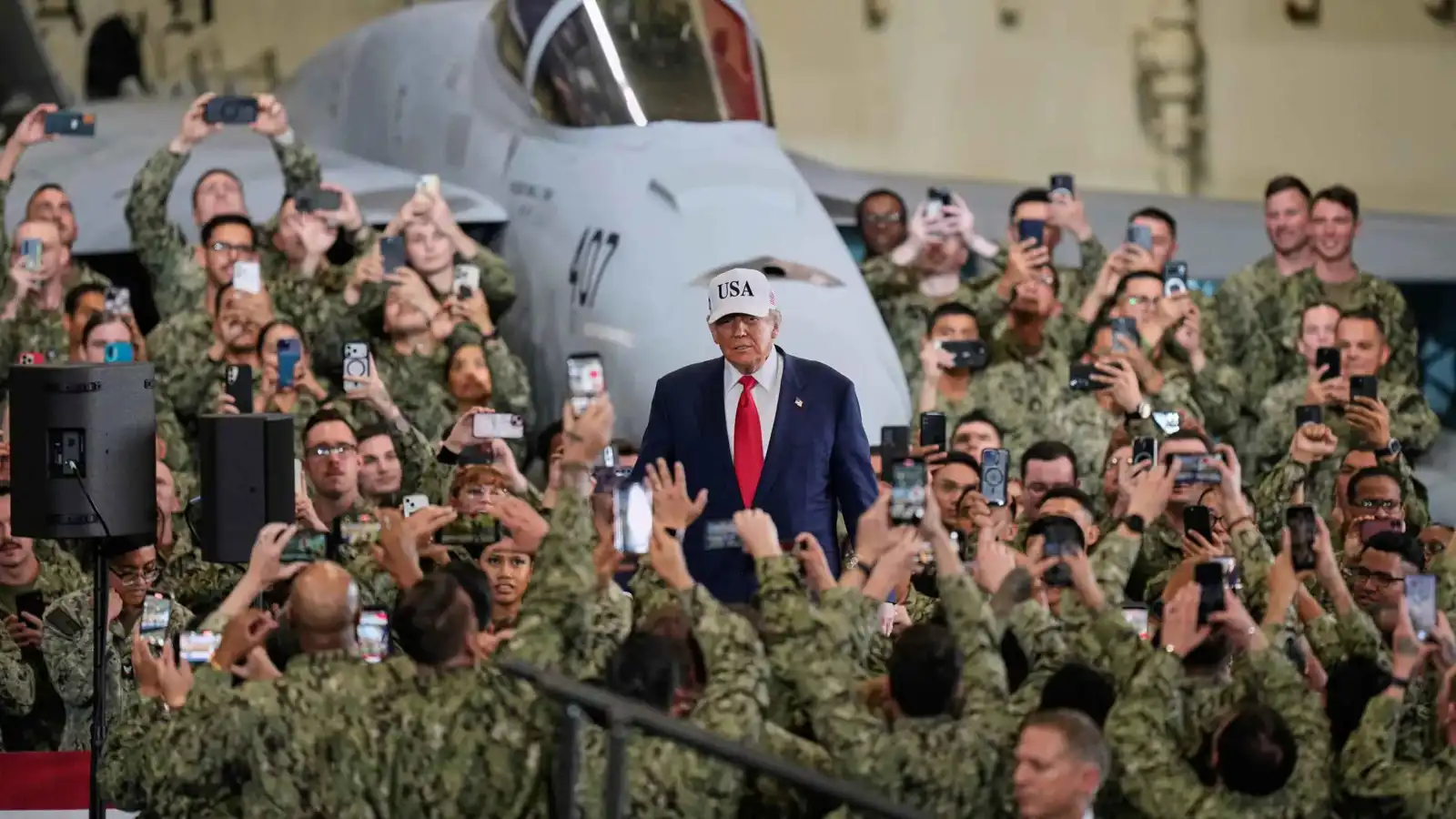 الأسواق مغلقة.. هل يغزو ترامب إيران في يوم "الجمعة العظيمة"؟