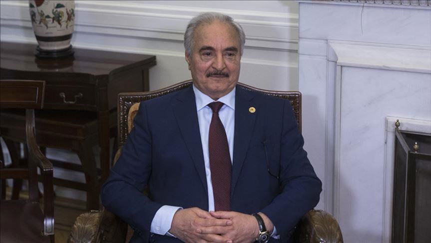 حفتر يعلن الترشح لانتخابات الرئاسة الليبية