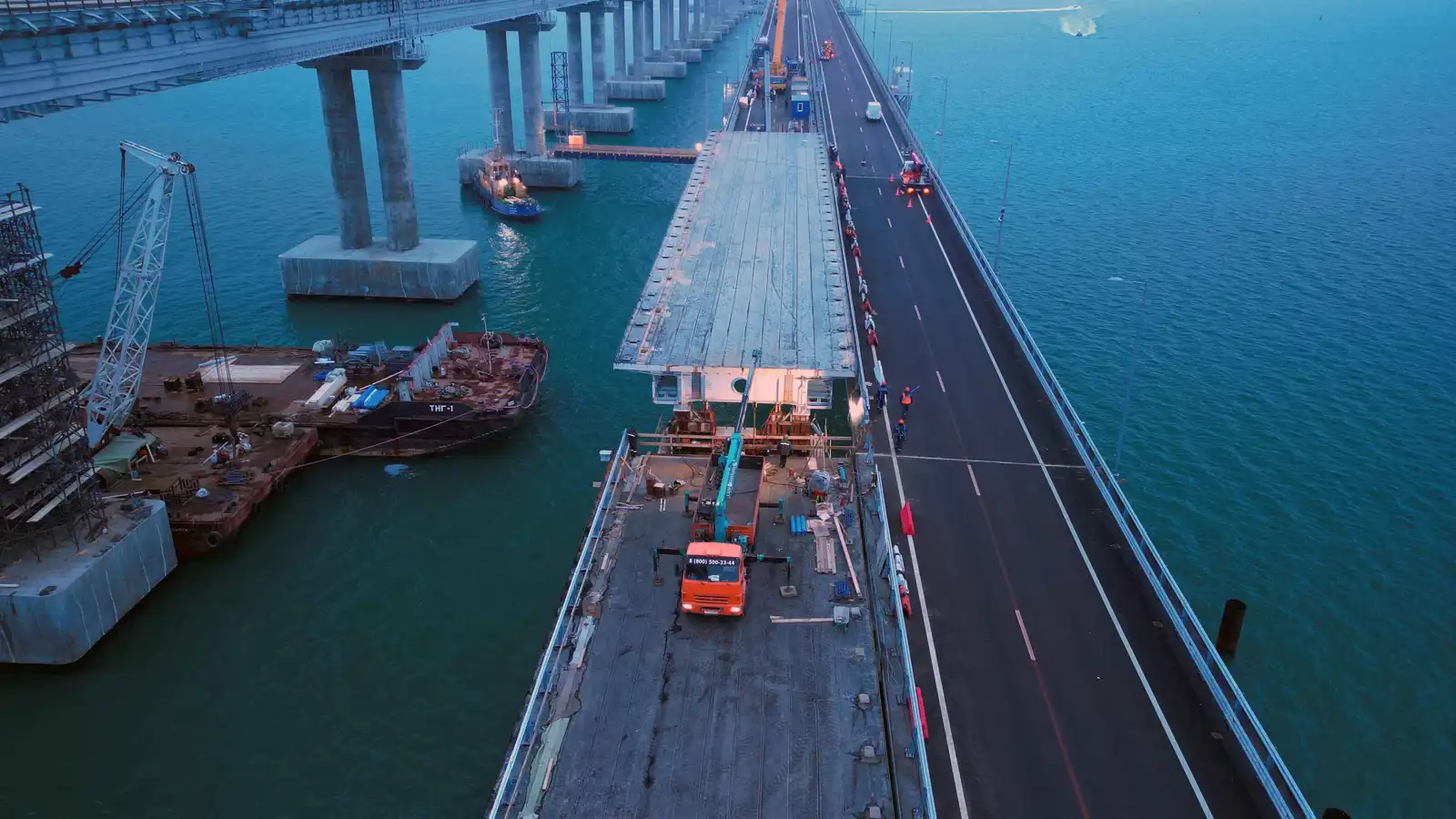 محكمة روسية تقضي بالسجن المؤبد على 8 مدانين بتفجير جسر القرم