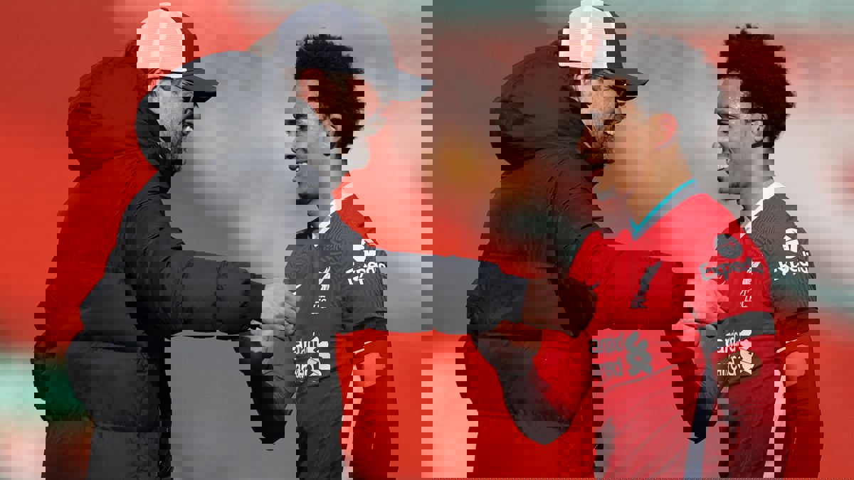 كلوب يعلن غياب أرنولد وألكانتارا عن مباراة ليفربول ضد مانشستر سيتي