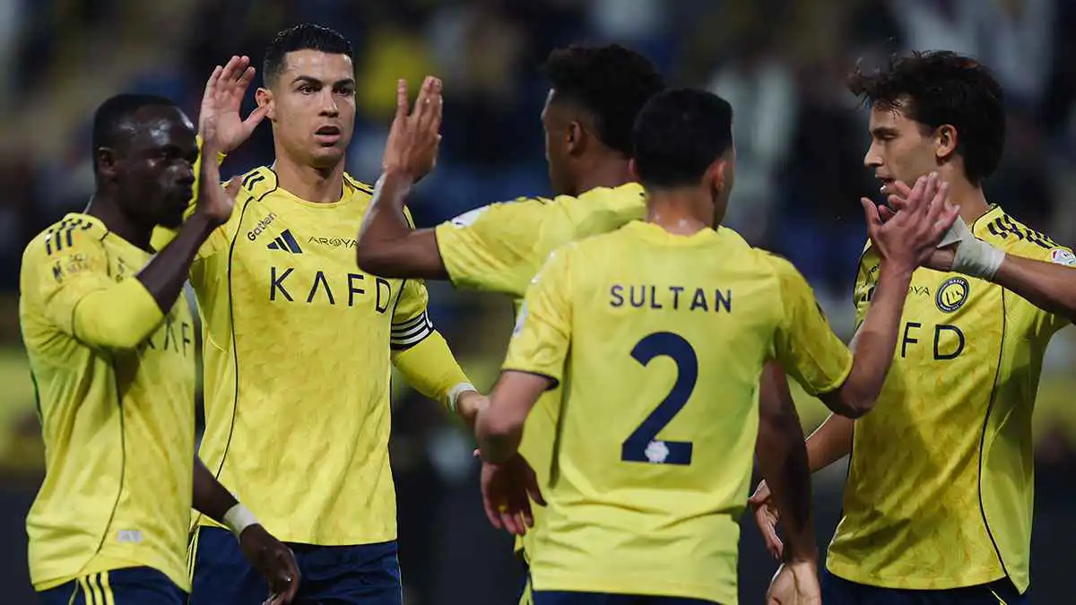 6 مكاسب كبرى.. كيف خرج النصر فائزا من كلاسيكو الهلال والاتحاد؟