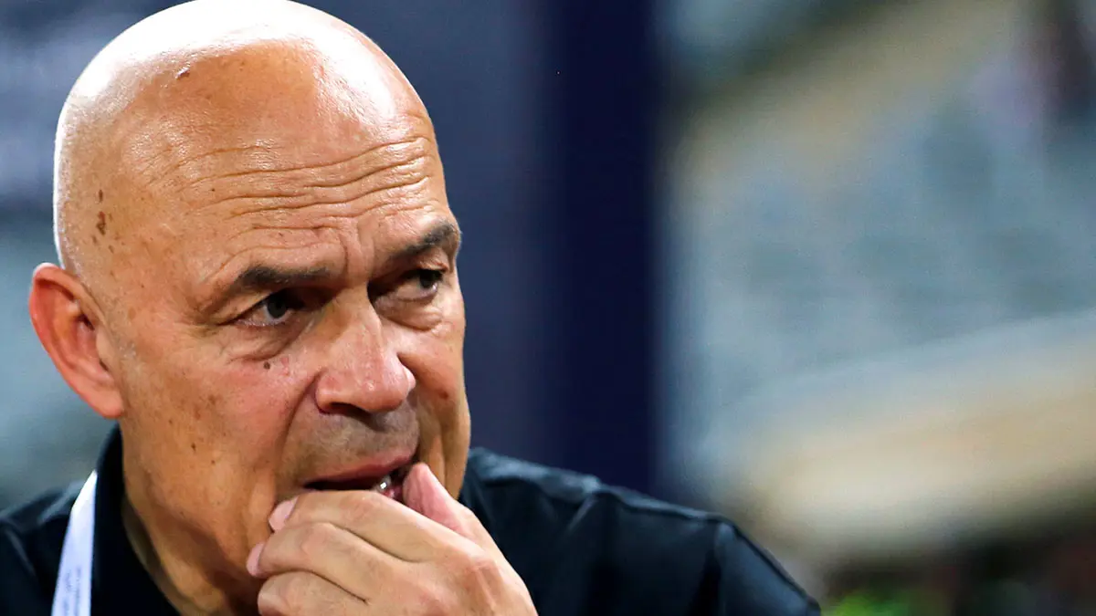 5 مرشحين لتدريب نادي الزمالك وضغوط للإبقاء على جروس