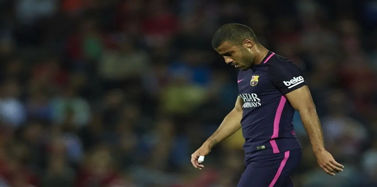 انتهاء موسم رافينيا مع برشلونة بسبب الإصابة