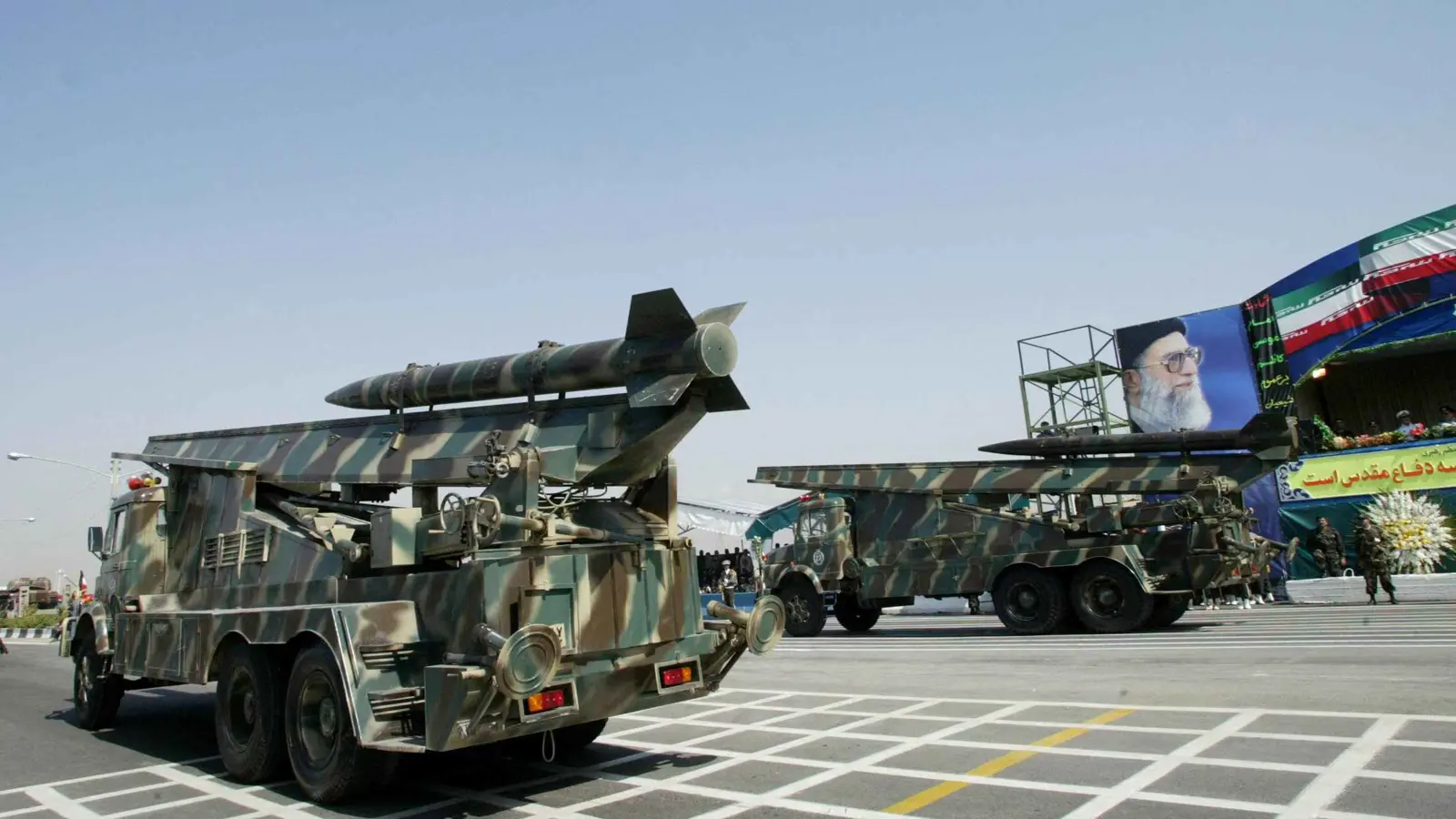 الحرس الثوري الإيراني: سنرد على إسرائيل "في المكان والزمان المناسبين"