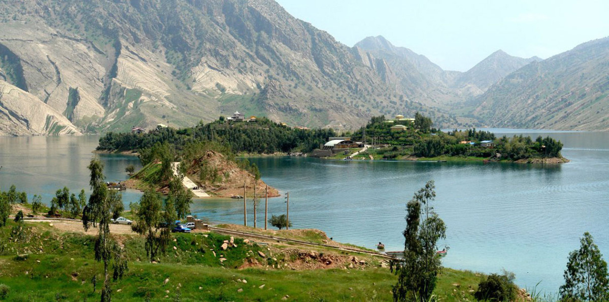 المدينة العائمة على الذهب الأسود.. الأهواز الإيرانية فقيرة رغم مخزون النفط