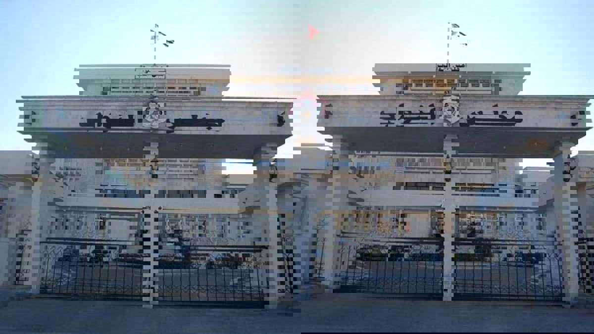 الحكومة الأردنية تستنجد بالقضاء في مواجهة رفض البرلمان لاتفاقية الغاز مع إسرائيل