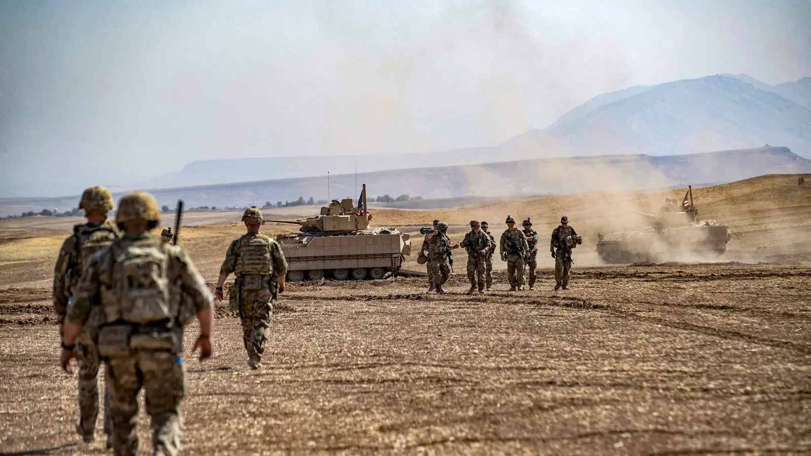 سانا: إطلاق نار على دورية عسكرية أمريكية سورية مشتركة قرب تدمر