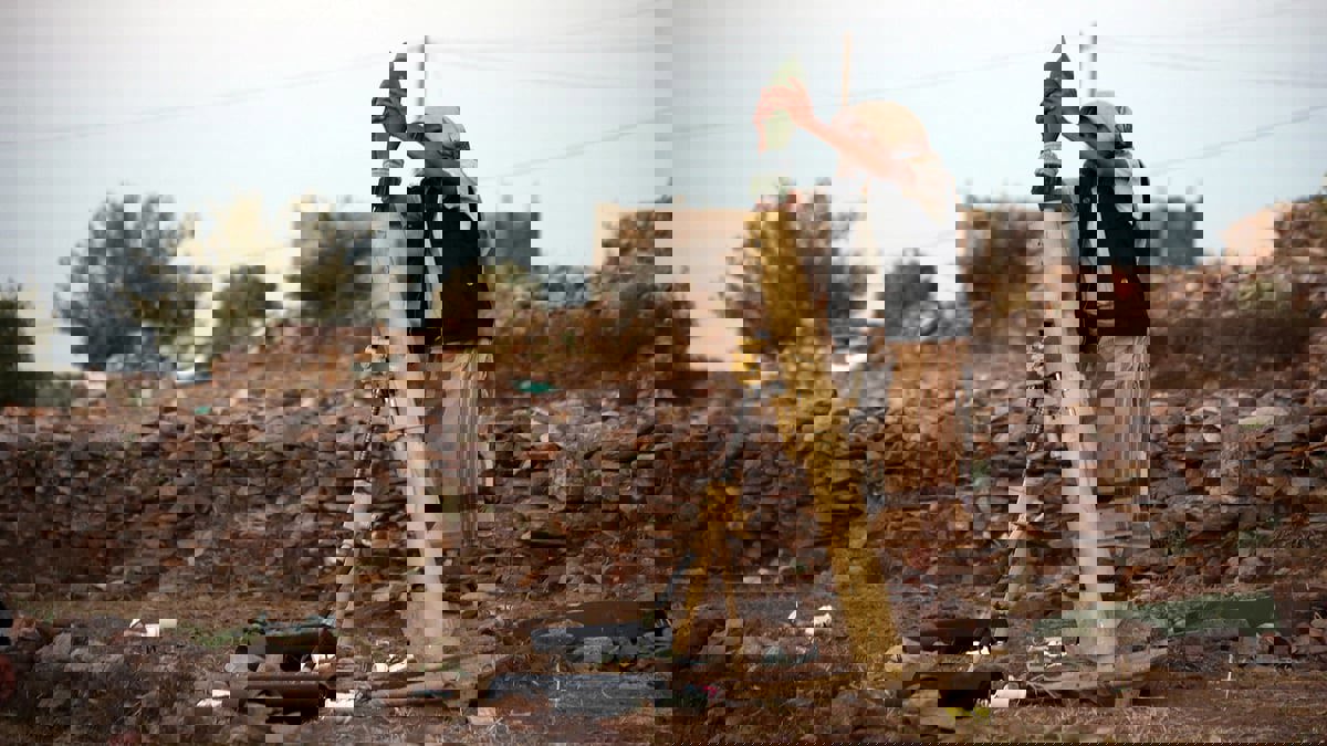 السفارة الأمريكية في اليمن: على الحوثيين إنهاء "عنفهم العبثي"