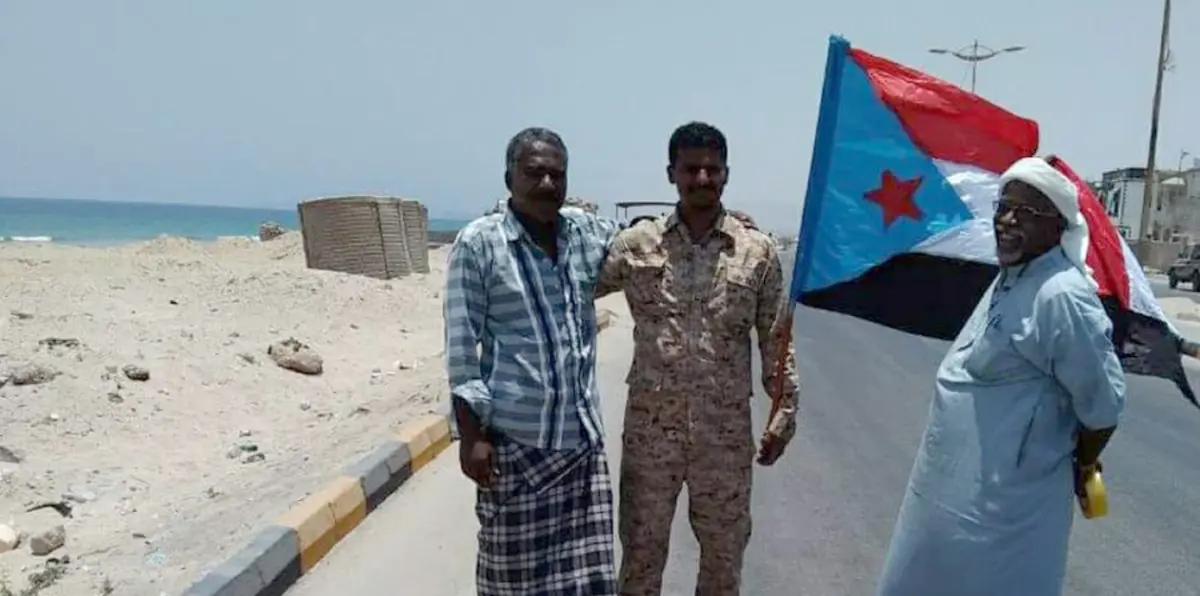 حضرموت تحتفل بذكرى التحرر من "الإرهاب".. وحضور بن دغر يثير الجدل