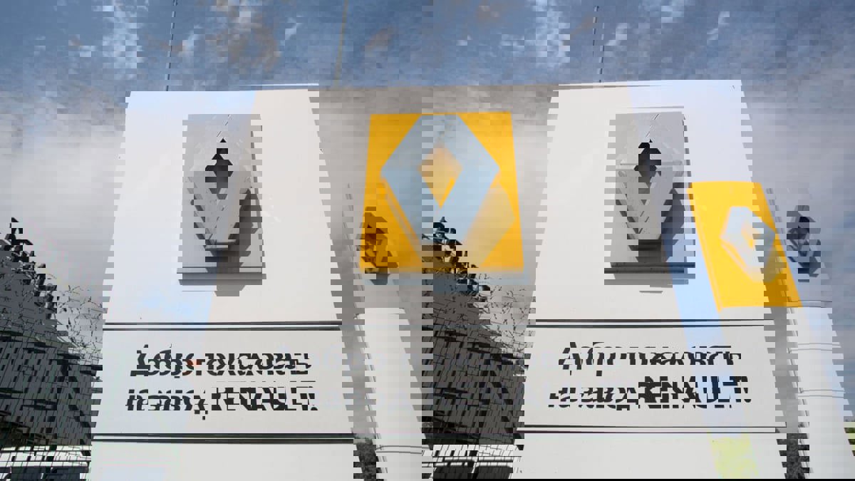 موسكو تستحوذ على الأصول الروسية في شركة "رينو" الفرنسية