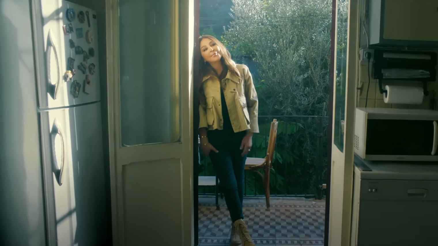 بعد إليسا.. فنانة لبنانية جديدة ضحية عملية احتيال مليونية