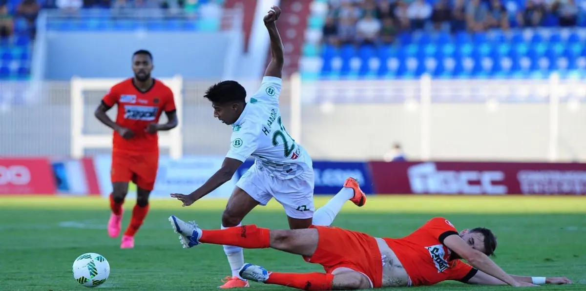 رسميًا.. نادي الزمالك المصري يحصل على استغناء المغربي حميد أحداد وعمر السعيد