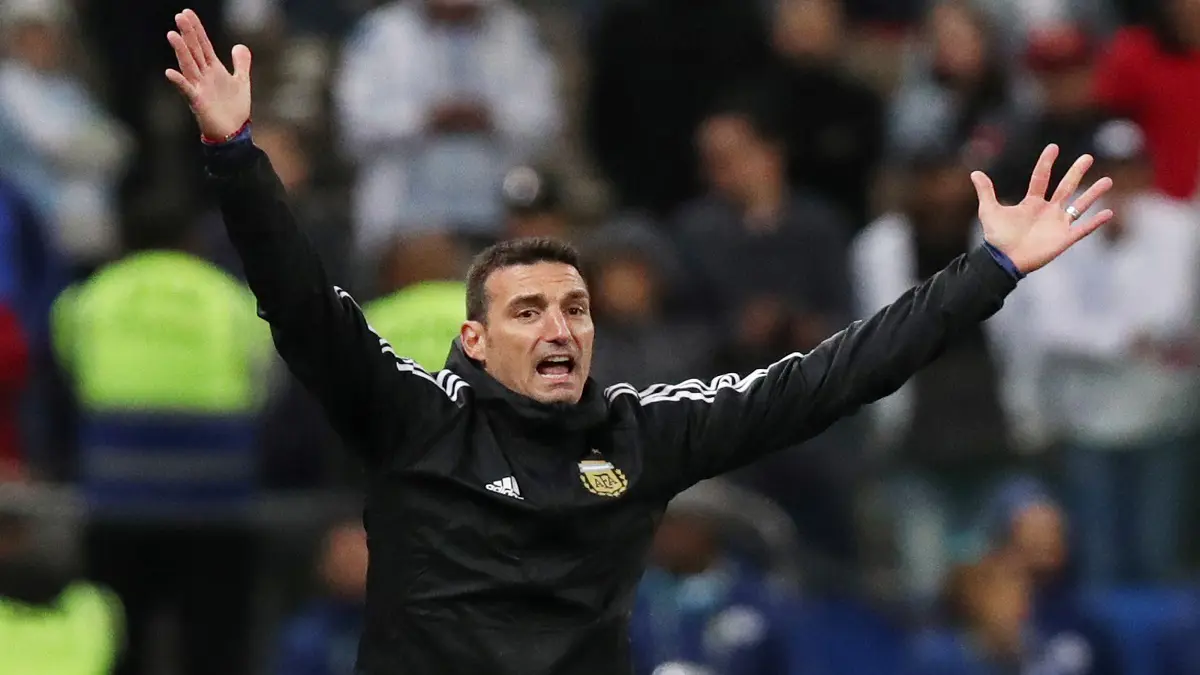 مينوتي: سكالوني باقٍ في منتخب الأرجنتين حتى كأس العالم 2022