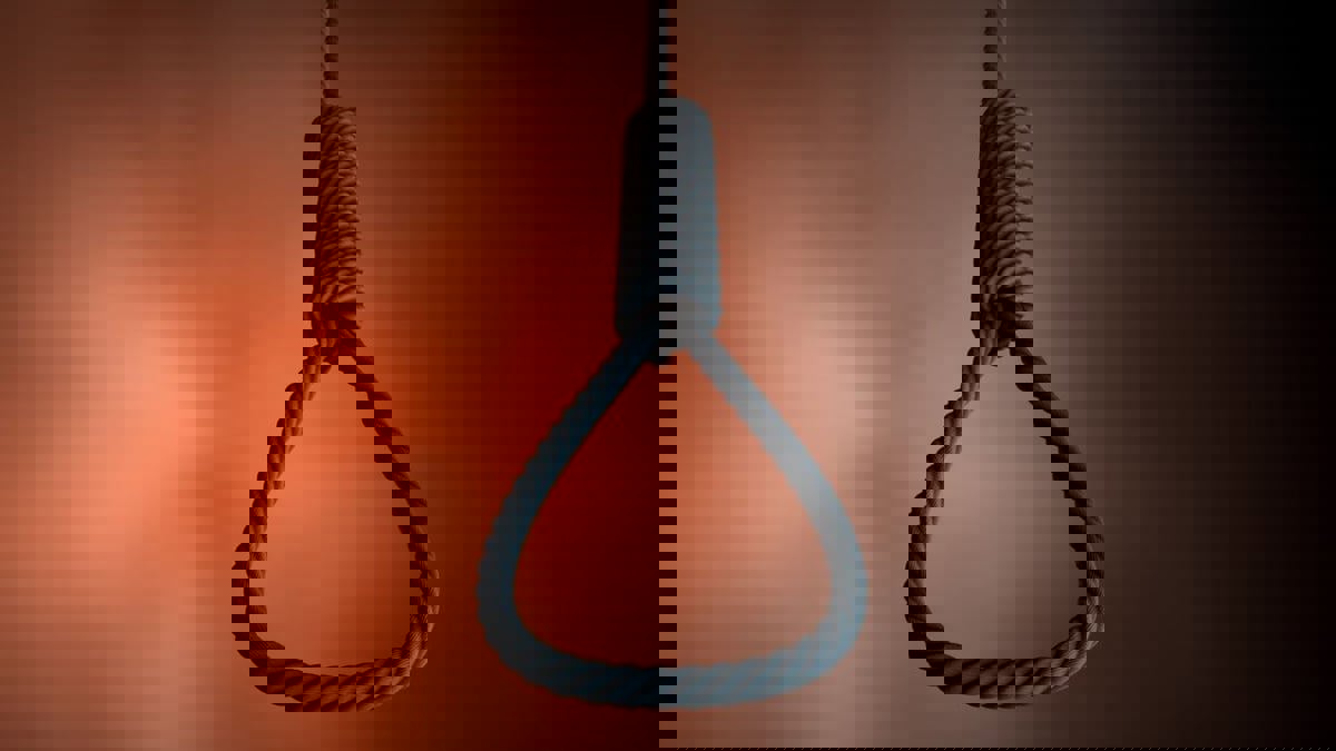 الإعدام لعراقي قتل زوجته وعائلتها بـ"كلاشنكوف"