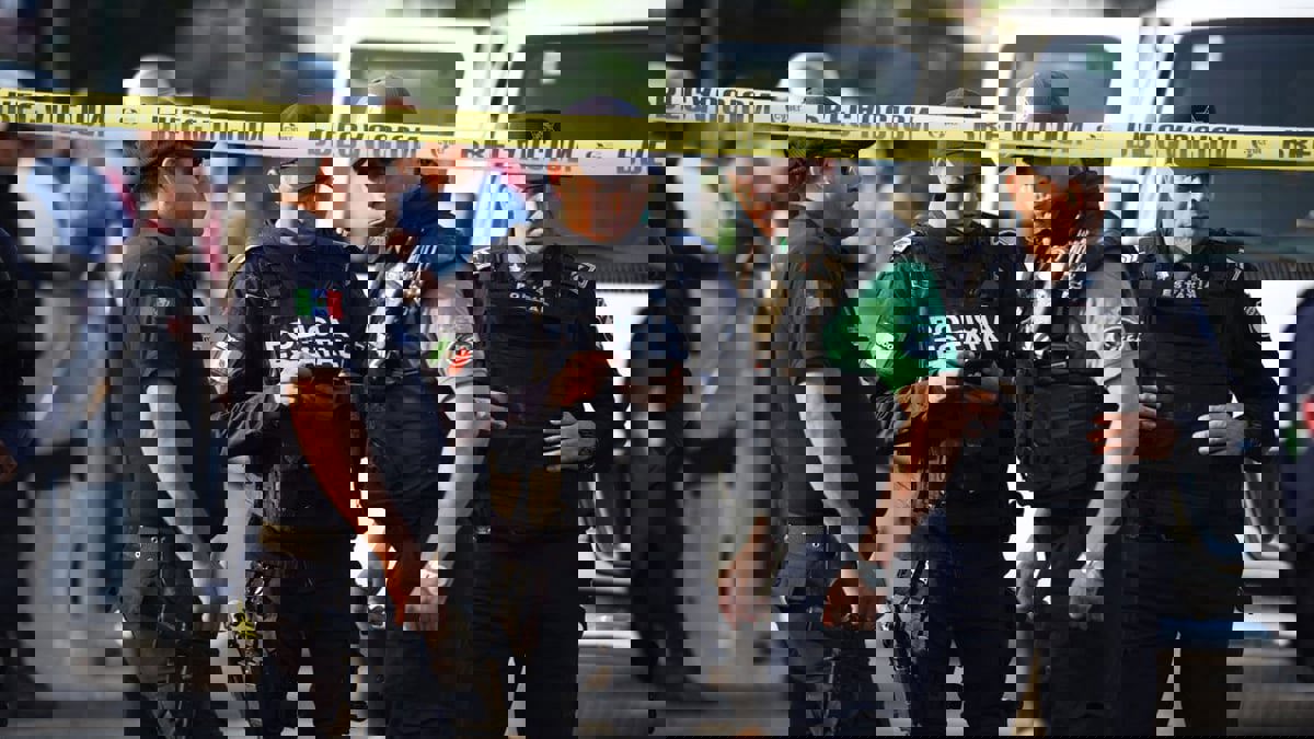 إطلاق نار خلال محاولة سطو مسلح قرب مطار مكسيكو سيتي وإصابة شخصين