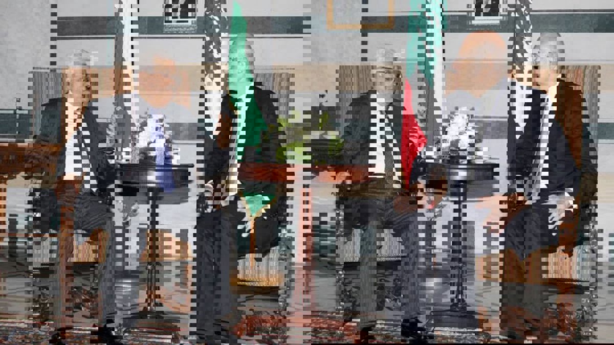 عباس وميقاتي يبحثان اشتباكات عين الحلوة 