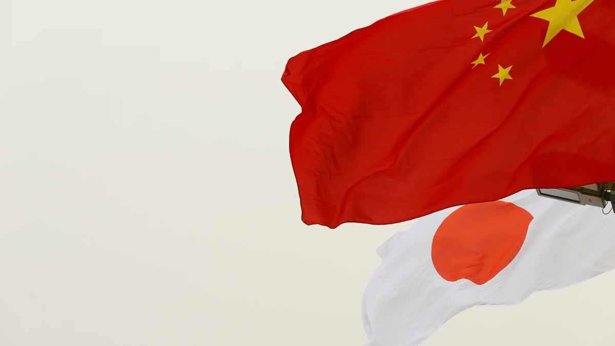 علما الصين واليابان