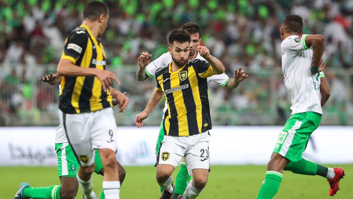 القنوات الناقلة لمباراة الاتحاد والأهلي في ديربي جدة بالدوري السعودي