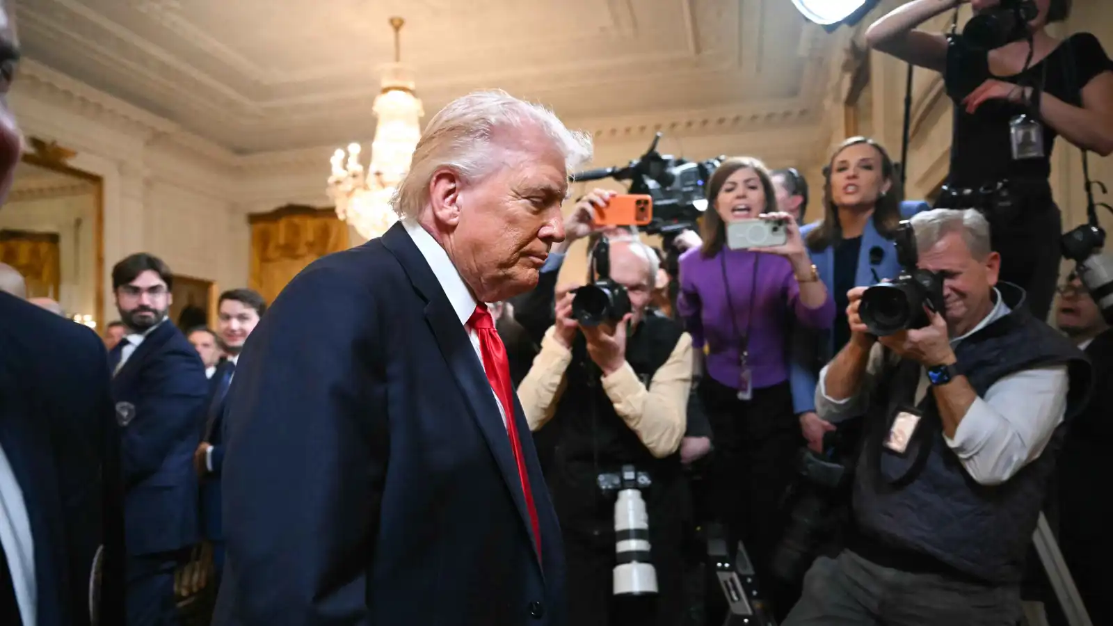 لا يستطيع تعيين عمدة نيويورك.. مسؤول إيراني يسخر من تصريحات ترامب