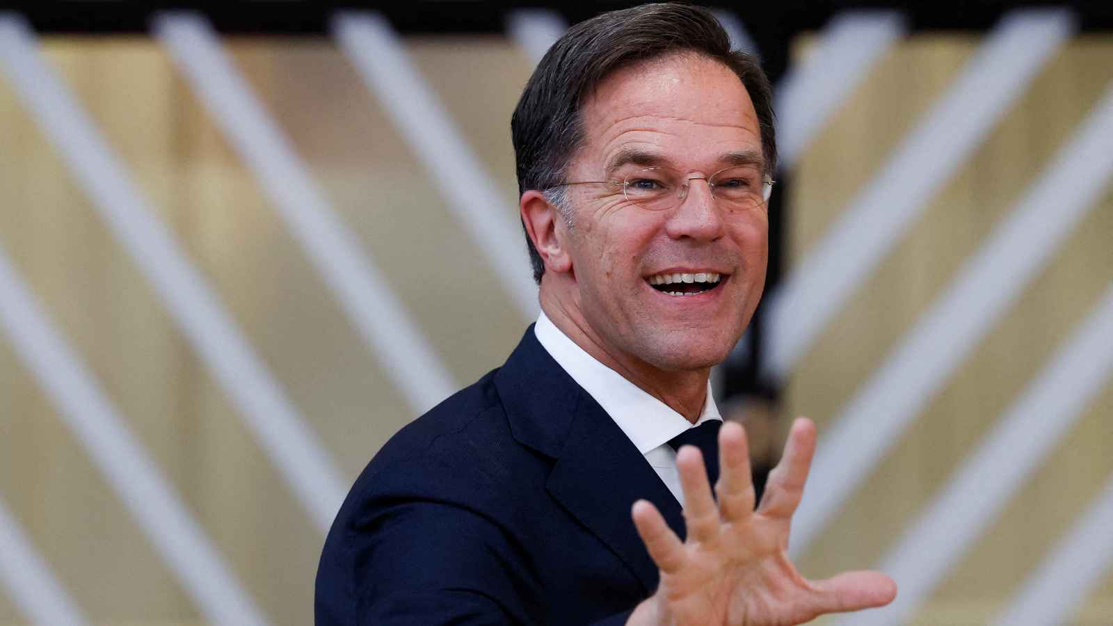 الناتو: لن نسمح لبوتين "تحقيق غاياته"