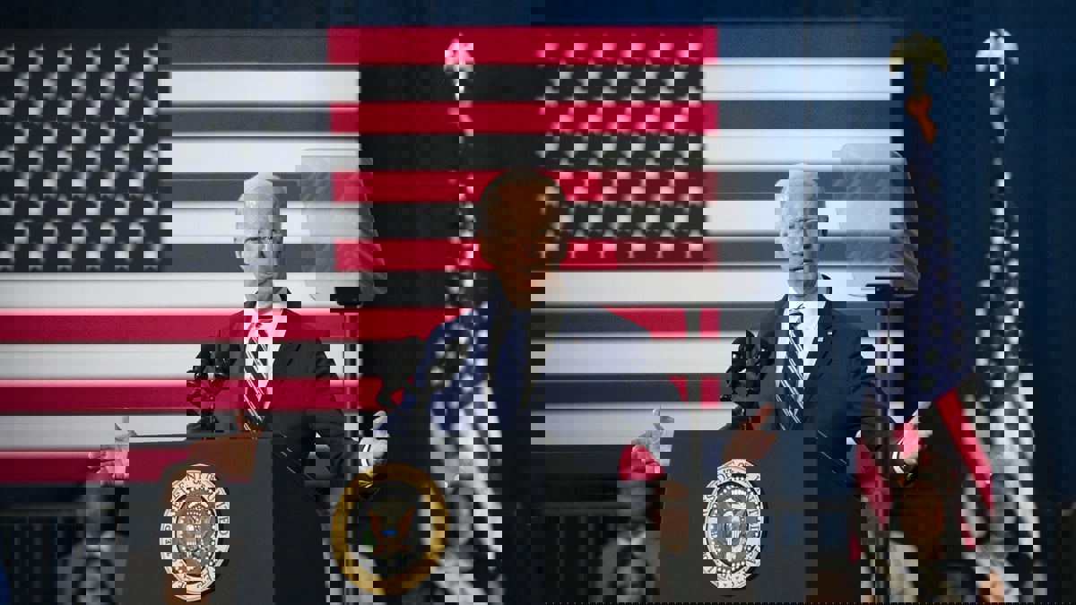 استطلاع: الشباب الأمريكي ينقلب ضد بايدن