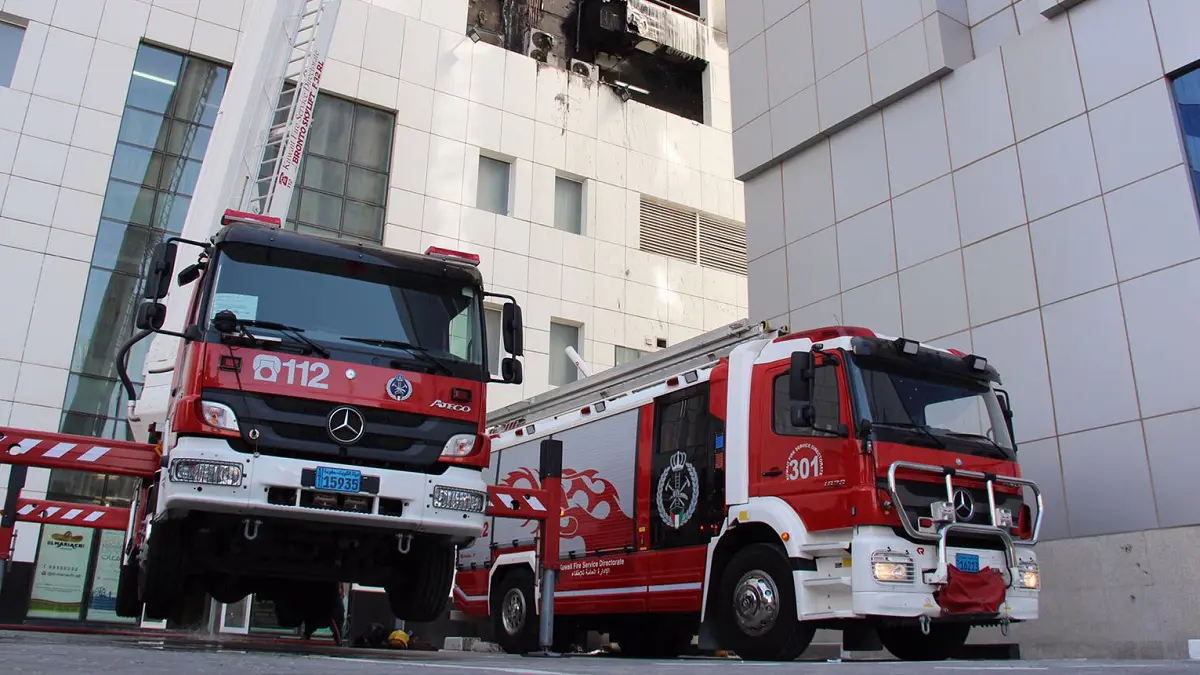 الكويت.. ما حقيقة رفض أخذ مسحات كورونا لمخالطين في مركز إطفاء الهلالي؟