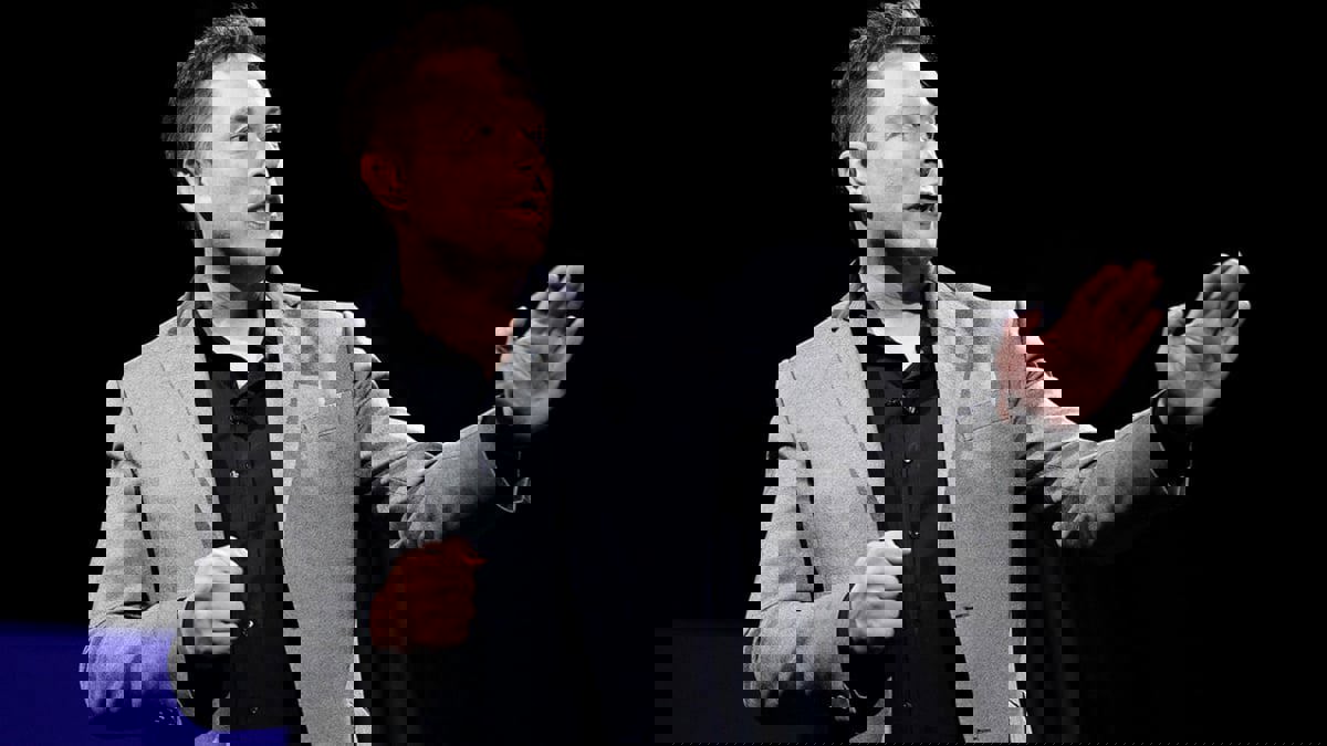 أمريكا تدرس إجراء مراجعة أمنية لمشروعات إيلون ماسك