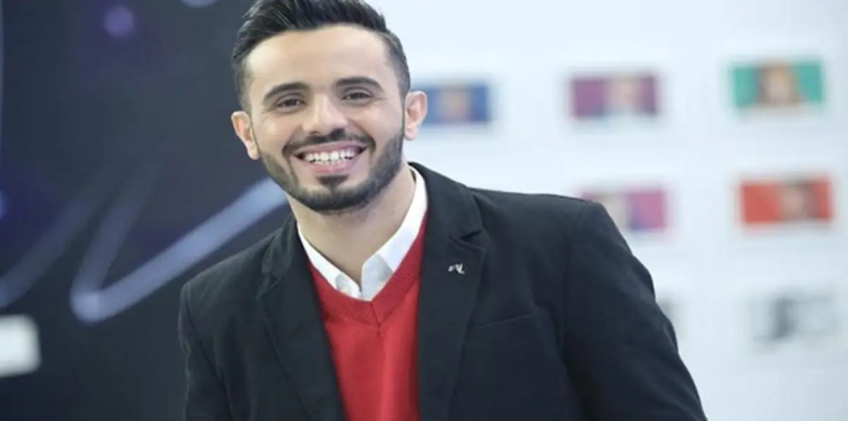 بالفيديو.. نجم "أراب آيدول" عمار العزكي في باحة المسجد الأقصى