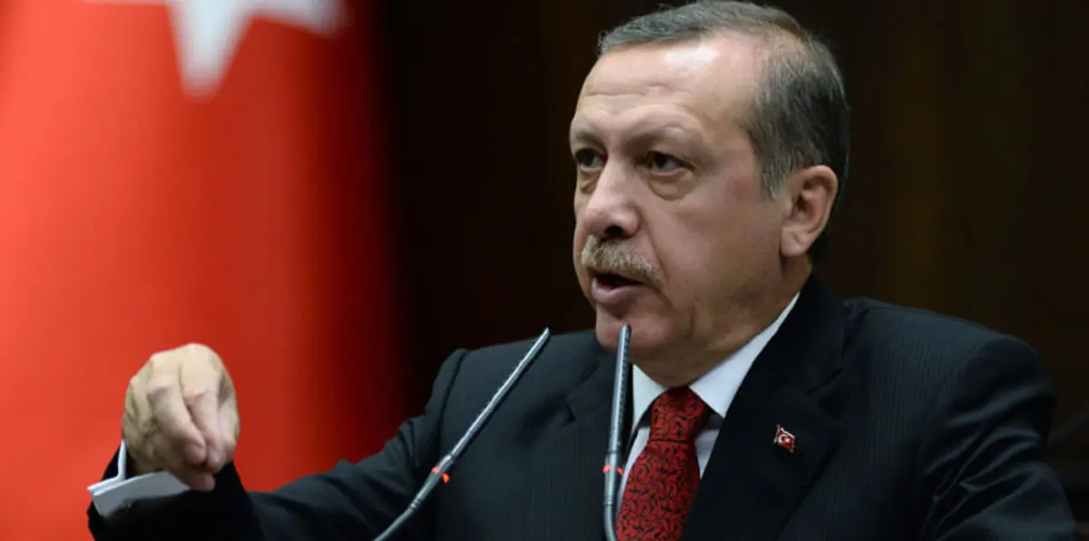 أردوغان يعلن سحبه جميع الدعاوى ضد من أهانوه