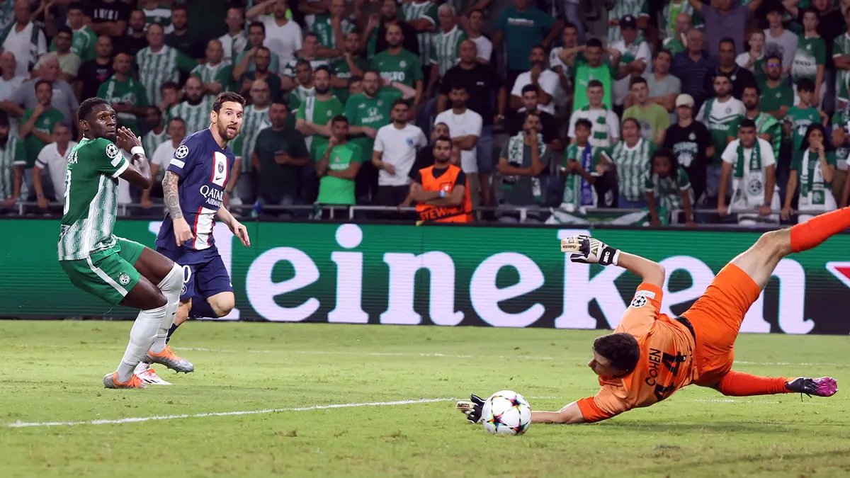 بهدفه في مكابي حيفا.. ميسي يتفوق على رونالدو في تاريخ دوري أبطال أوروبا