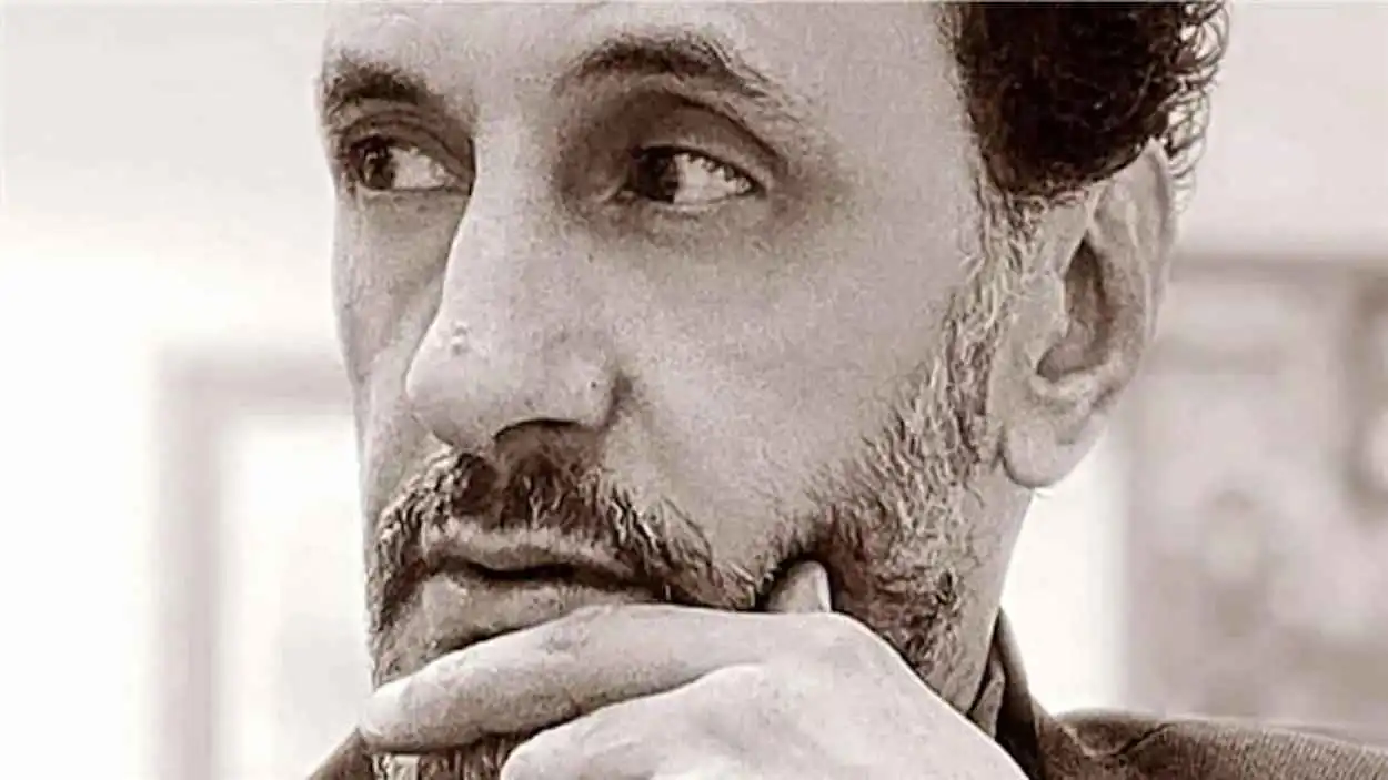 بعد مناشدات لعلاجه.. التشكيلي المصري أحمد الضوي يثير تفاعلاً واسعاً