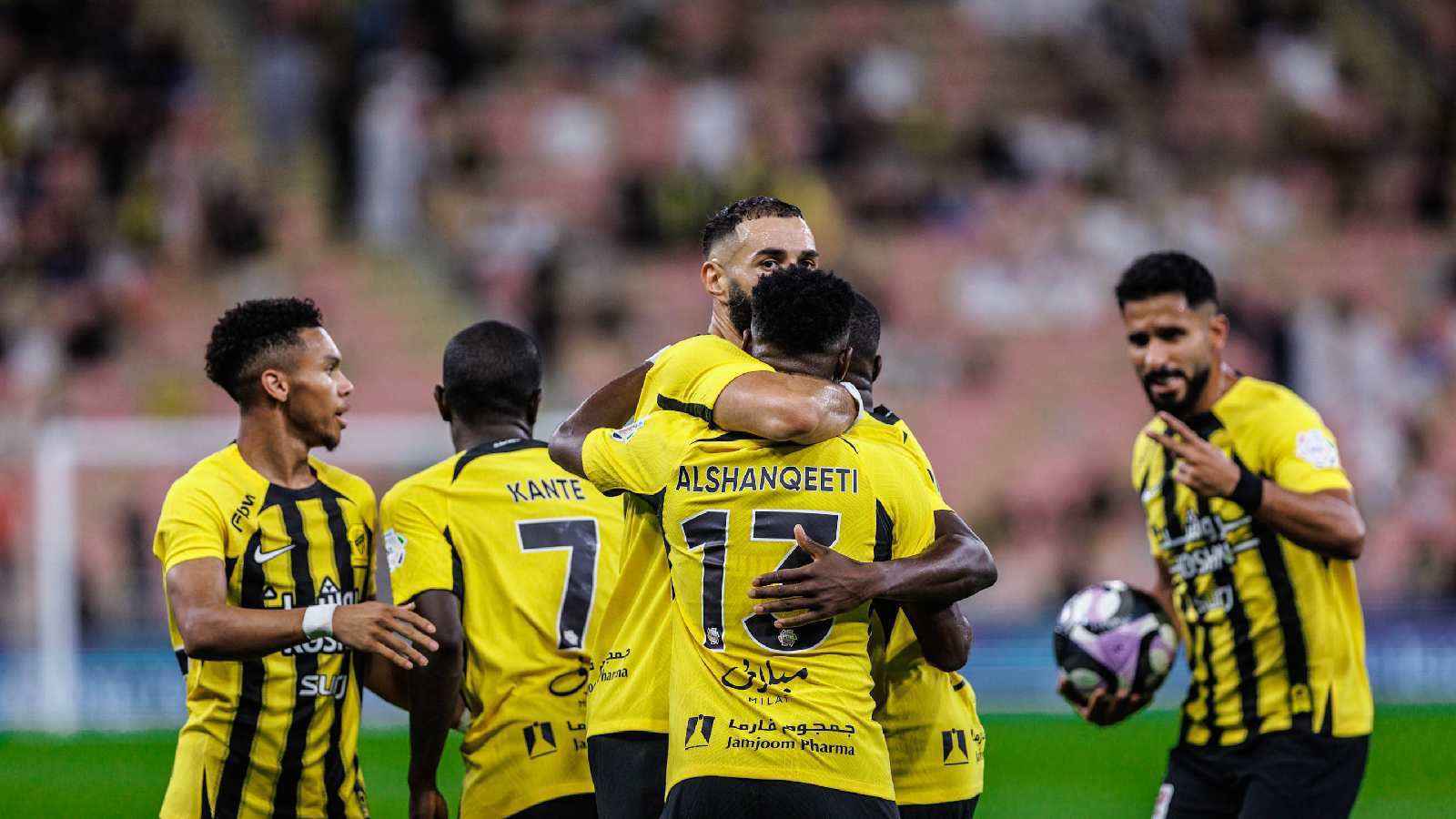 رئيس نادي الاتحاد السعودي يبرئ بنزيما (فيديو)