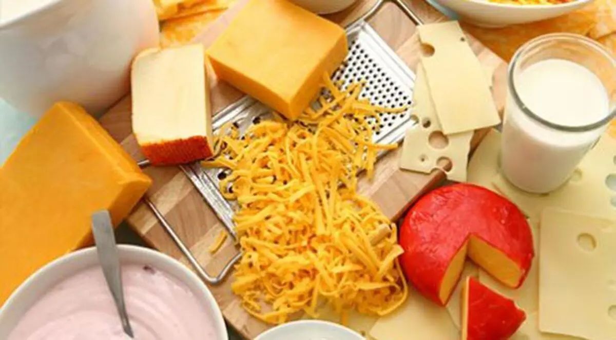 آلام البطن مؤشر على عدم تحمل اللاكتوز