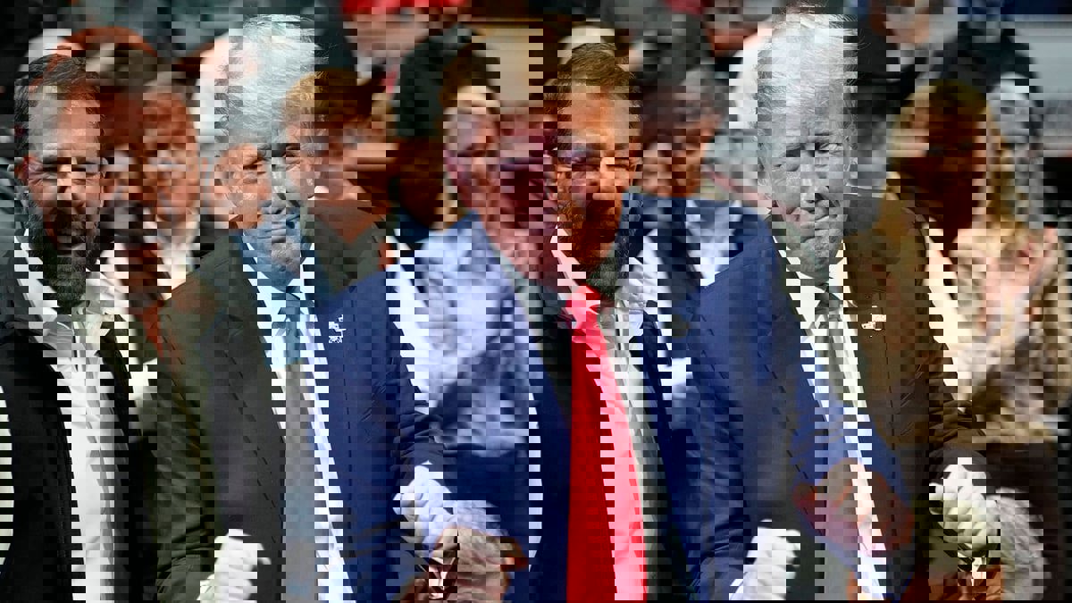 إرجاء احتمال توجيه لائحة اتهام جنائية بحق ترامب 