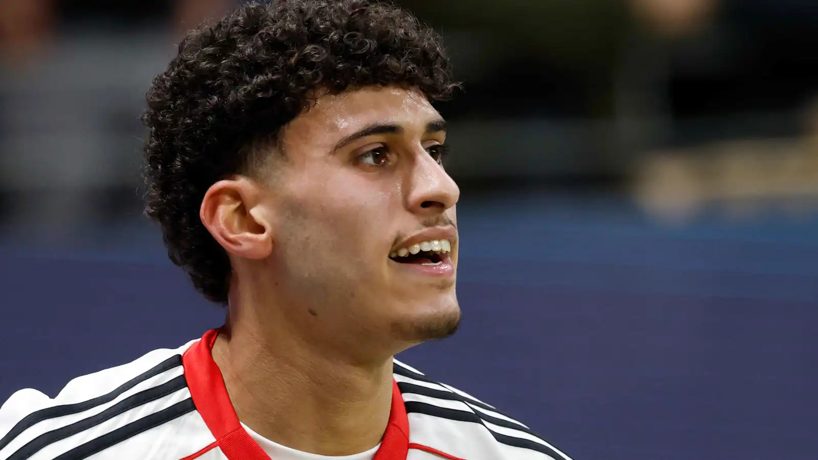 "مرموش" جديد في فرانكفورت.. المغربي أيوب أمايموني يتوهّج بالدوري الألماني