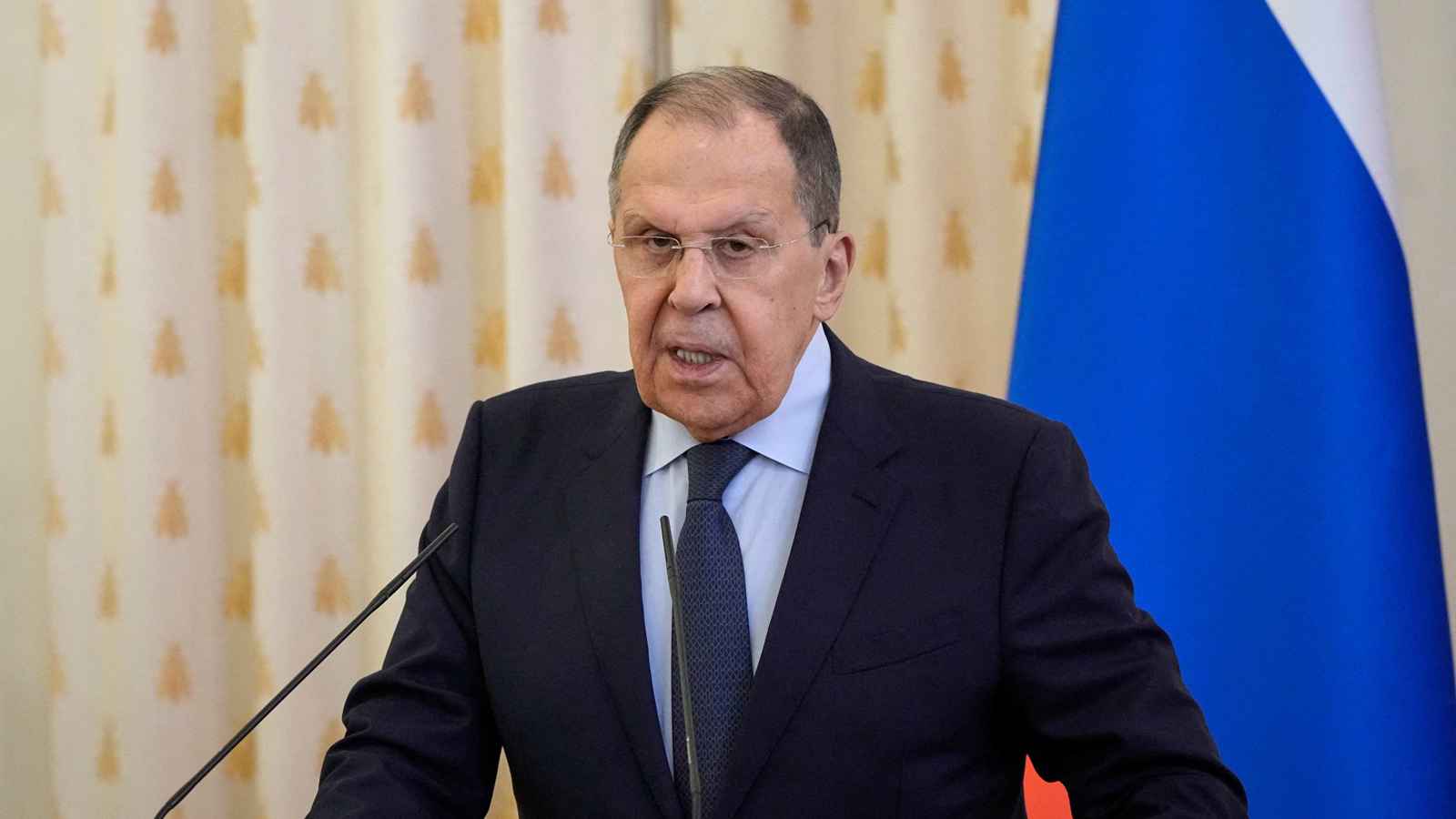 لافروف: إسرائيل ارتكبت جريمة "الاغتيال السياسي" في إيران