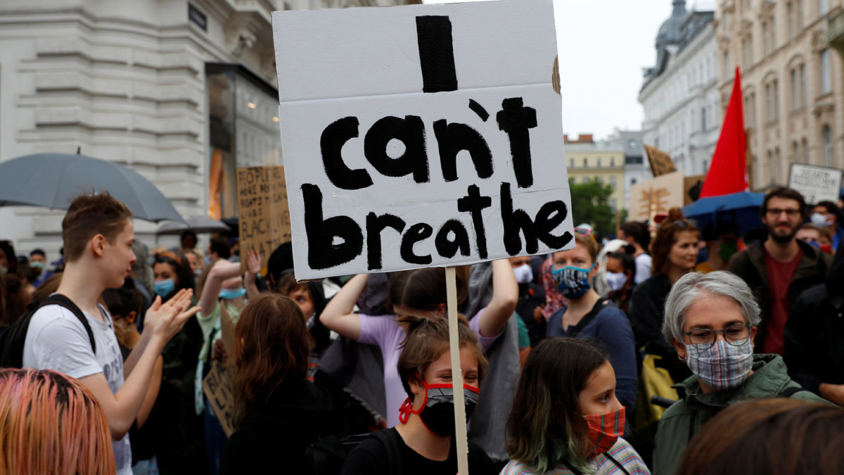 50 ألف شخص يتظاهرون في النمسا تنديدا بمقتل فلويد (صور)